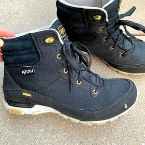 Ahnu Sugarpine Black Hiking Boots